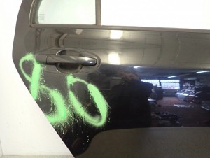 TOYOTA YARIS II 06-11 5d DRZWI TYLNE PRAWE 209 5/11 MINIATURA