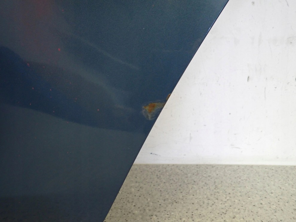 TOYOTA YARIS II 06-11 5d DRZWI TYLNE LEWE 8T1 8/13