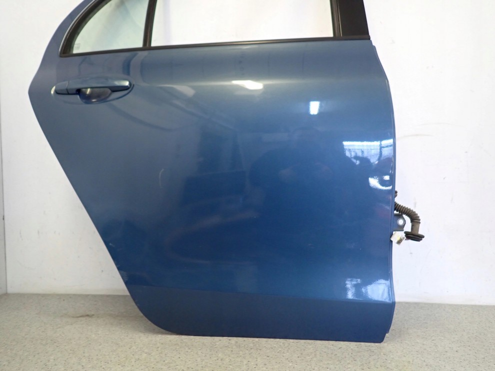TOYOTA YARIS II 06-11 5d DRZWI TYLNE PRAWE 8T1 14/16