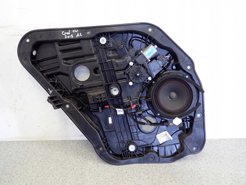 KIA CEED II KOMBI SW 15-18 PODNOŚNIK SZYBY TYLNY LEWY EUROPA LIFT 2/5