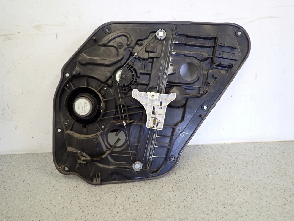 KIA CEED II KOMBI SW 15-18 PODNOŚNIK SZYBY TYLNY LEWY EUROPA LIFT 5/5