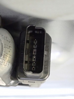 KIA CEED 06- PODNOŚNIK SZYBY PRZEDNI LEWY 6 PINOWY EUROPA 4/7 MINIATURA