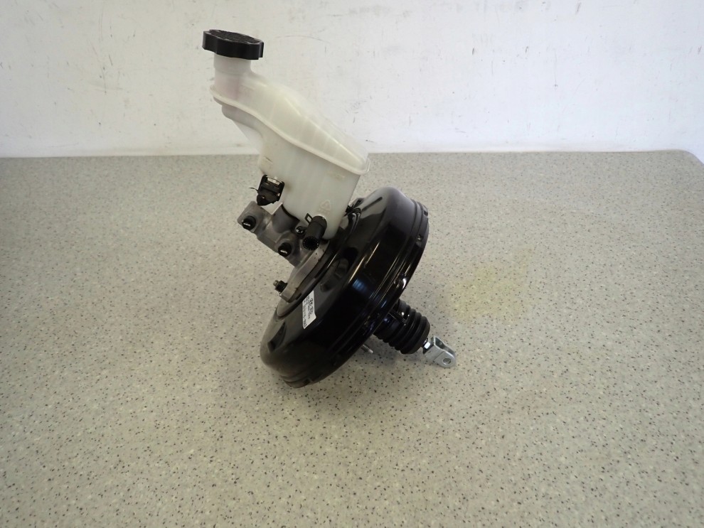 KIA CEED II 1.6 CRDI 15-17 SERWO HAMULCOWE POMPA PO LIFT 6/8