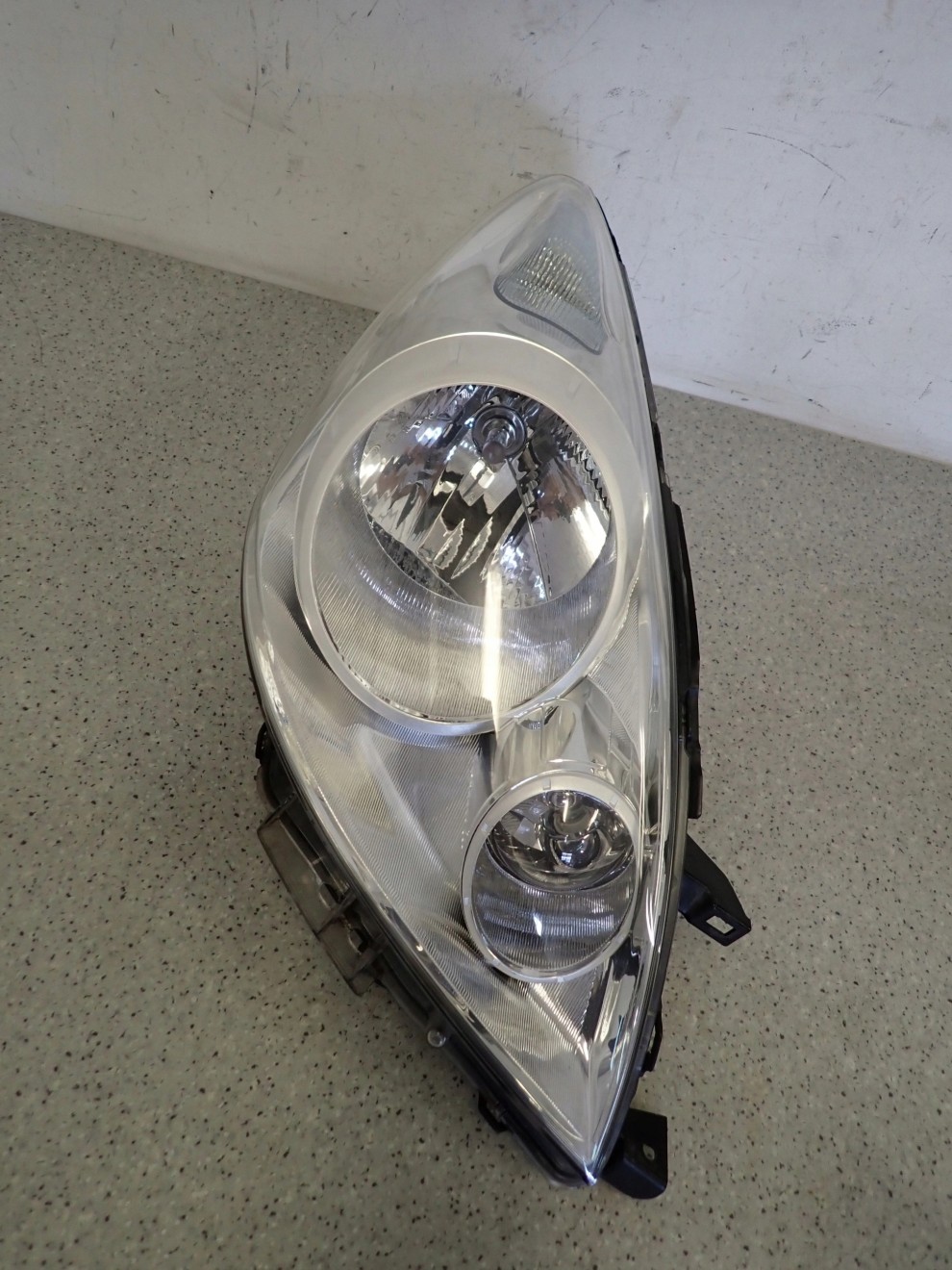 NISSAN NOTE E11 09- LAMPA PRZEDNIA PRAWA REFLEKTOR EUROPA 5/9
